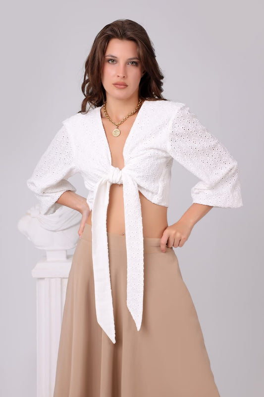 Linea knot crop top